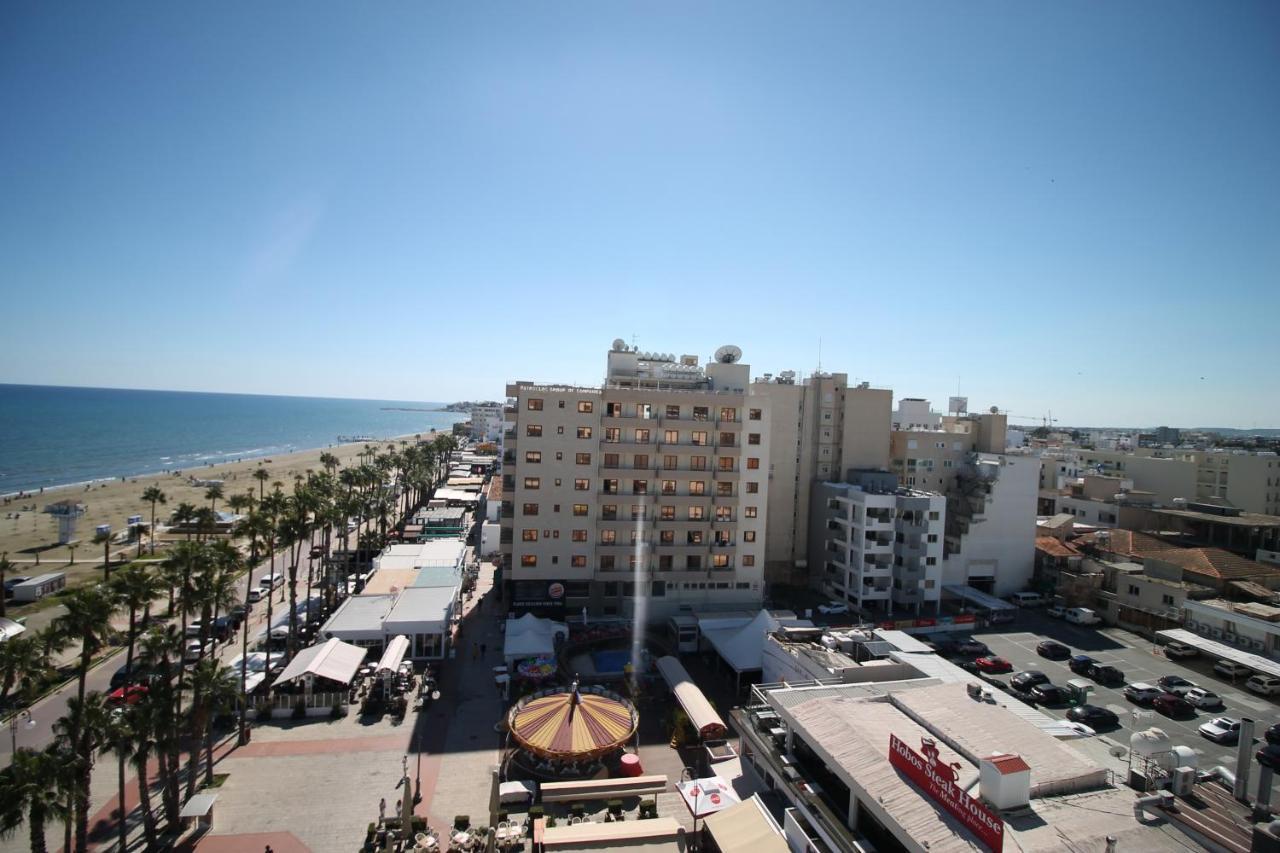 Elena Court Apt 401 Appartamento Larnaca Esterno foto